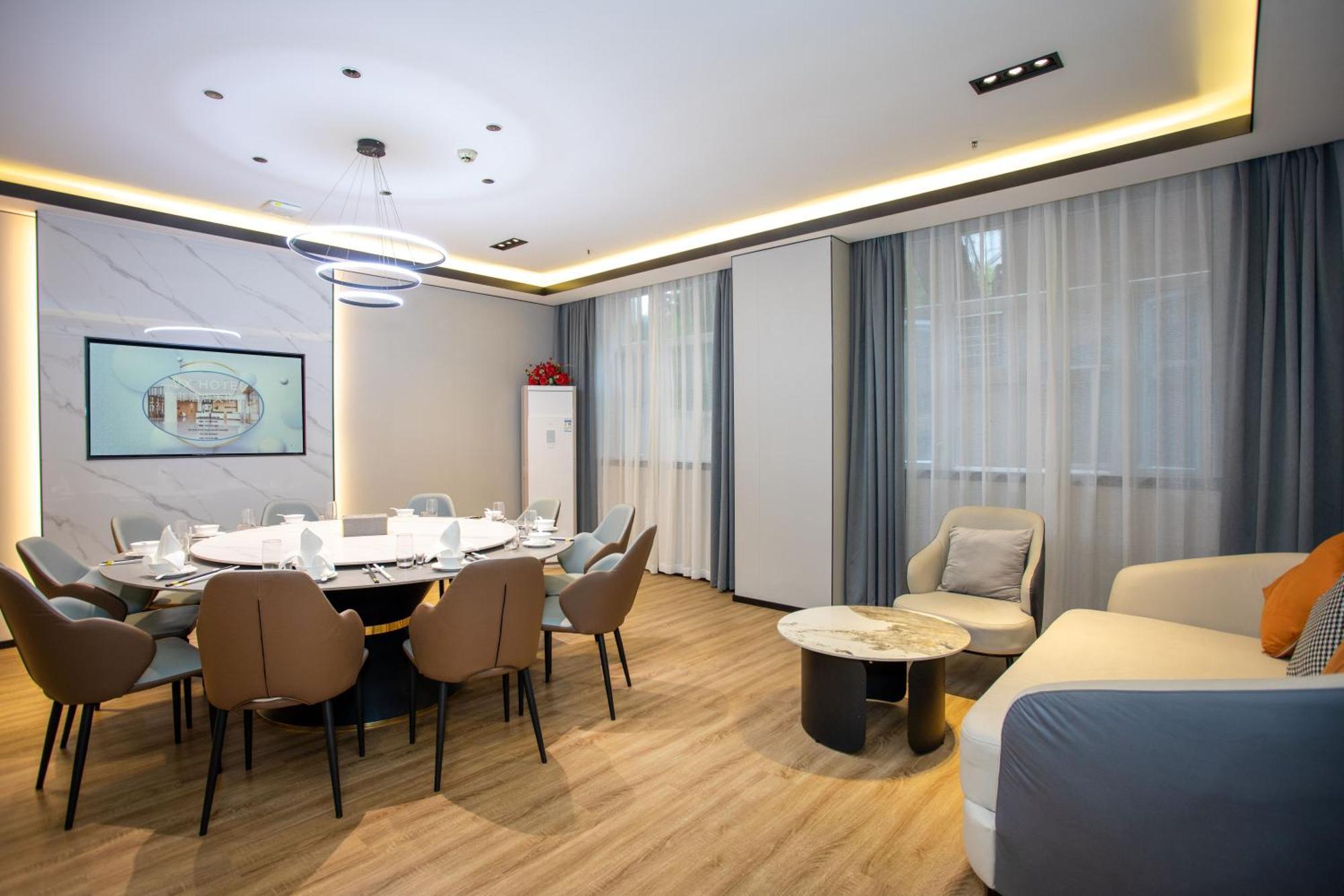 Vx Hotel Shanghai Yixian Road Dabaishu Dış mekan fotoğraf